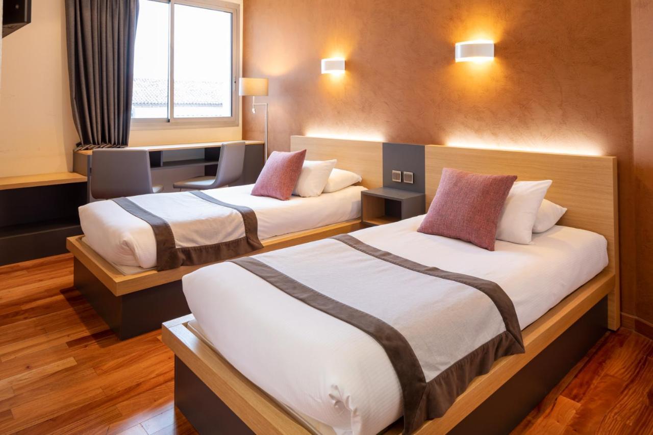 Hotel Du Commerce Spa Сен-Годенс Экстерьер фото